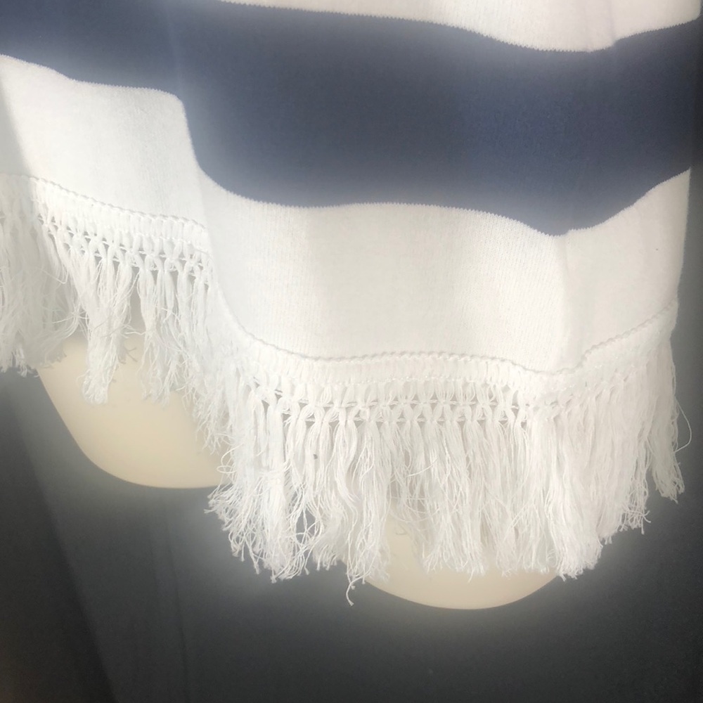 NWT Sail To Sable fringed sleeveless top XS - Picture 3 of 6
